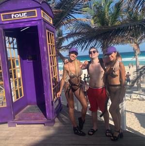 Meet your Posher, Christopher